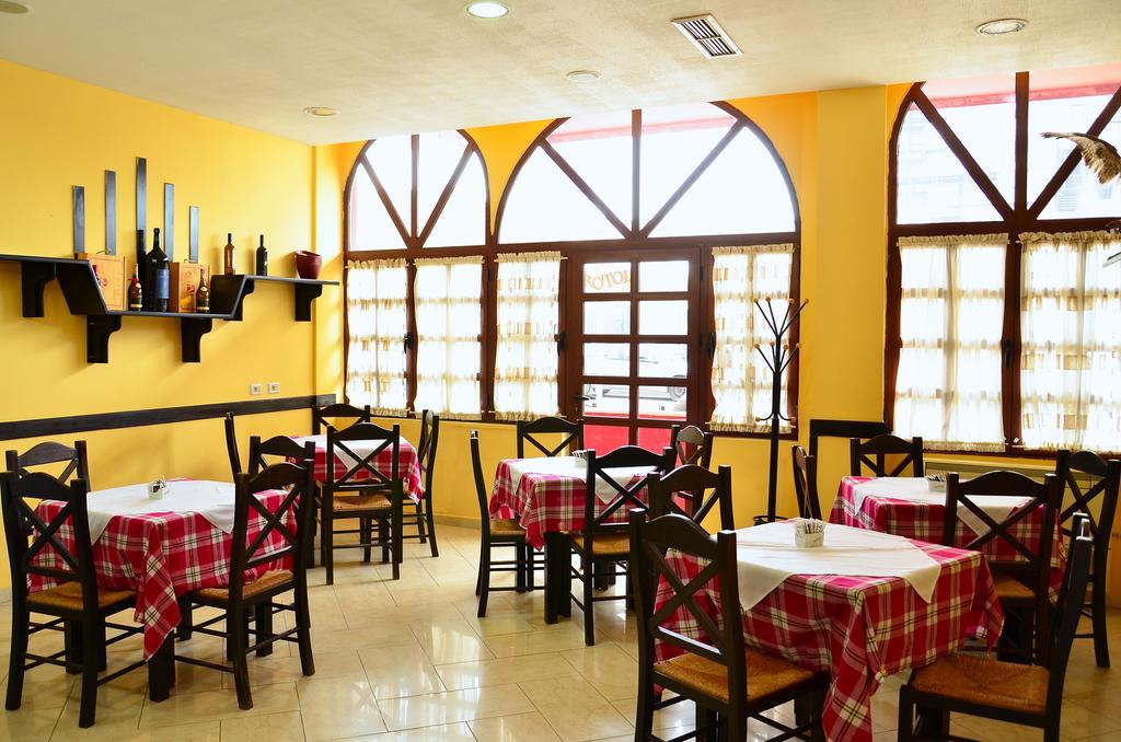 Nobel Hotel Tirana